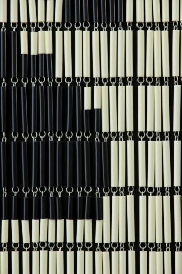 Sunarts kant en klaar vliegengordijn 100 x 232 Kattenpoot crème / zwart model 375