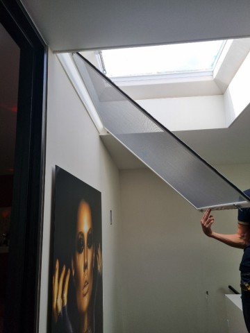 Hor voor lichtstraat met universeel profiel en veerstiften