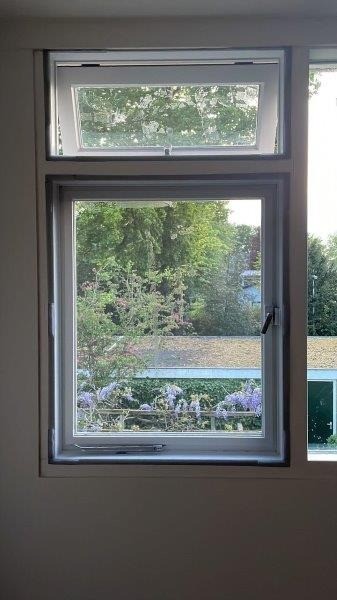 Klittenbandhor gemonteerd